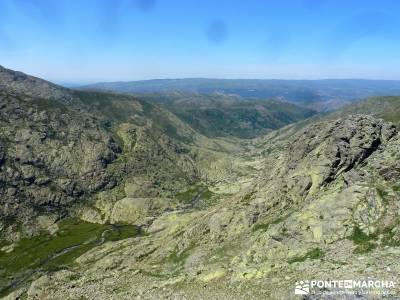 El Morezón - Sierra de Gredos; nacimiento del rio mundo; laguna negra;viaje senderismo españa